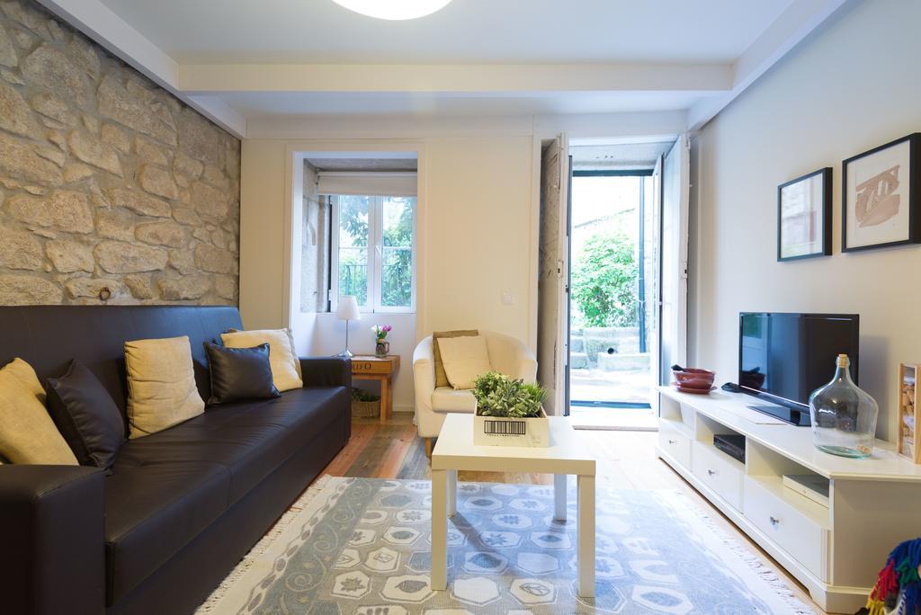 Flores Apartment Порто Екстериор снимка